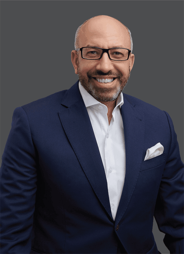 حسام المندوه